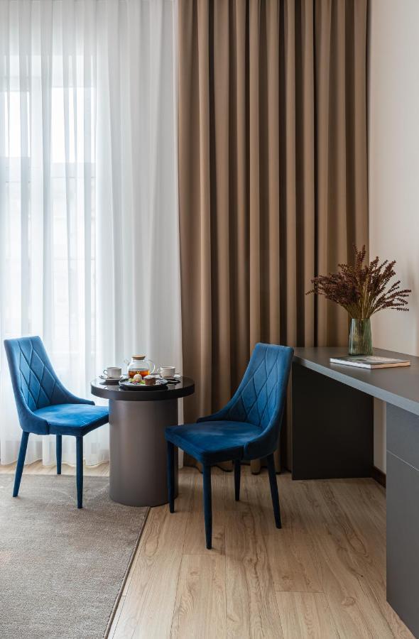 Villa Boutique Hotel Mukacheve Ngoại thất bức ảnh